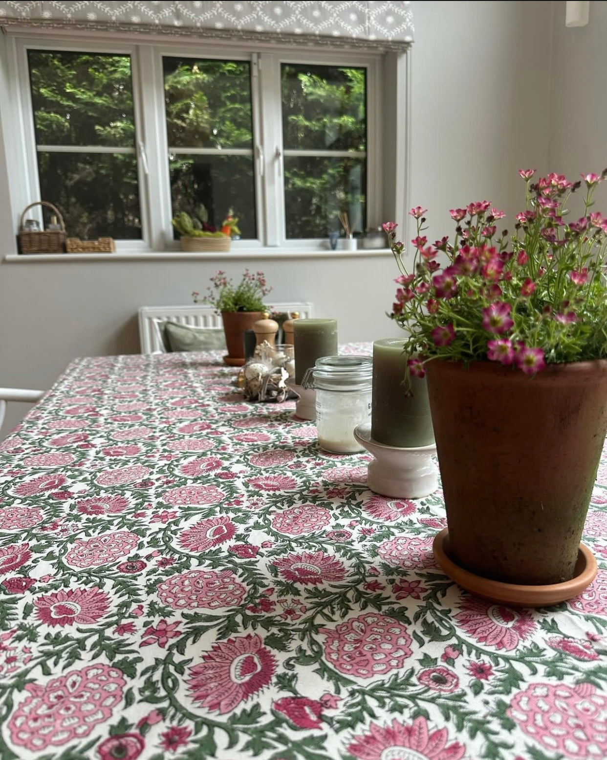 Pink Dahlia Tablecloth